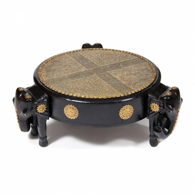 Столик Secret De Maison 3 SLONA ( mod. ND-005) дерево манго/латунная чеканка, Dia 48. В 19 см, этническая роспись (Комплект из 2 шт.) этническая роспись дерево манго/латунная чеканка