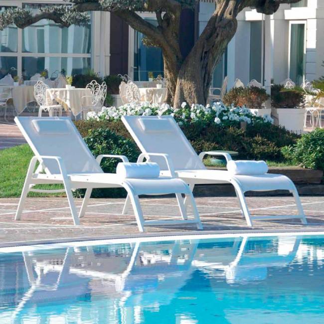 Шезлонг-лежак металлический Leisure 2080х720х400 мм